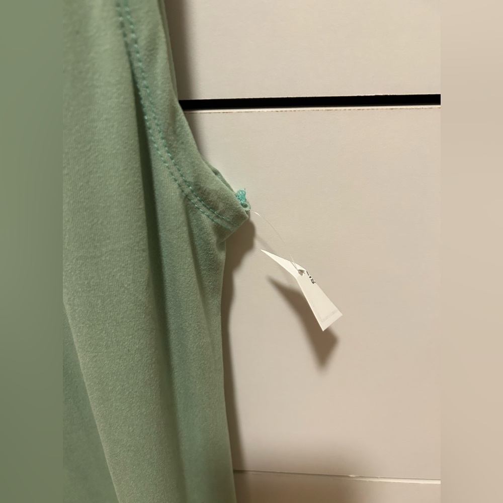 Green knee length dress - Picture 4 of 4